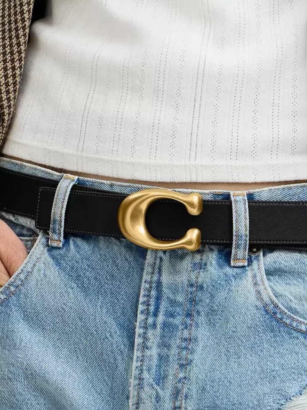Coach Leather Belt with Gold C Buckle Reversible Belt 30”to 38”